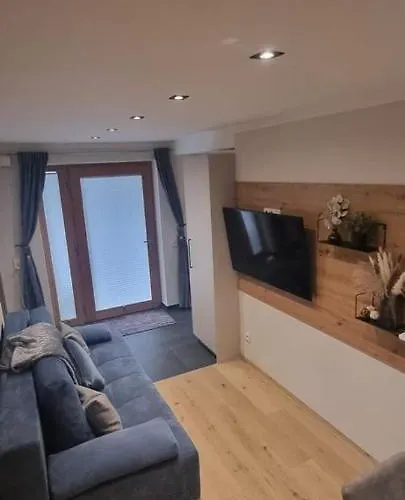 아파트 Krismer 푸겐